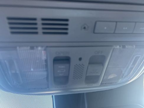 Used 2016 Honda Pilot Touring image 51