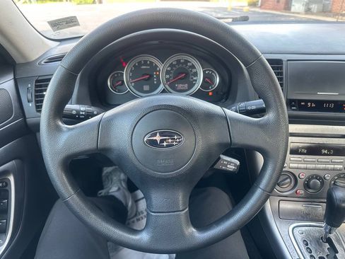 Used 2005 Subaru Legacy 2.5i AWD/4WD image 16