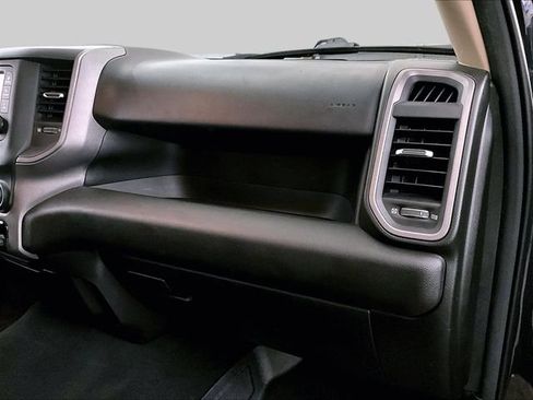Used 2019 RAM 1500 Tradesman AWD/4WD image 16