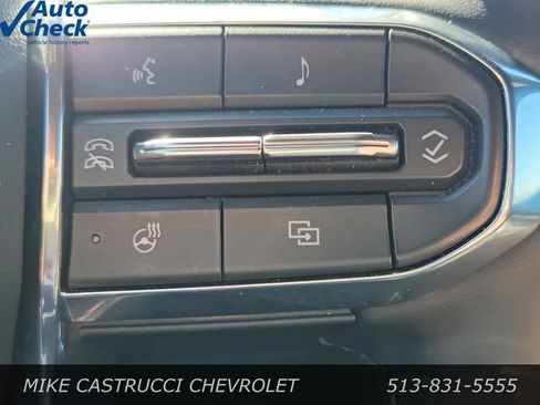 Used 2026 GMC Acadia Elevation w/ Elevation Premium Package FWD image 14