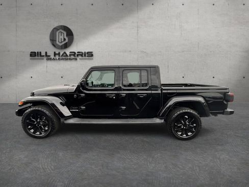 Used 2021 Jeep Gladiator Overland AWD/4WD image 8