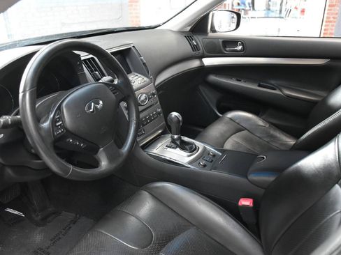 Used 2011 INFINITI G37 x Sedan w/ Premium Pkg AWD/4WD image 30