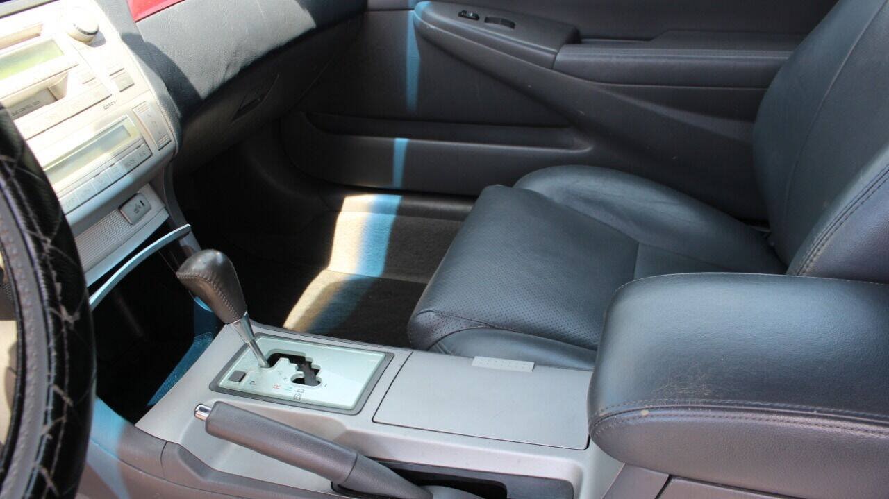 Used 2005 Toyota Solara SLE FWD image 22