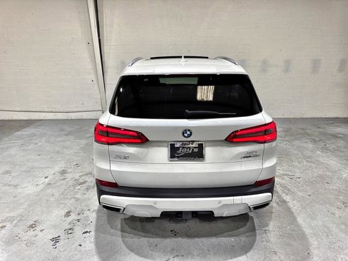 Used 2019 BMW X5 xDrive40i w/ Executive Package AWD/4WD image 25