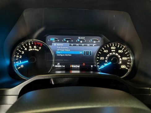 Used 2017 Ford F150 Lariat RWD image 17