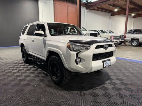 Used 2015 Toyota 4Runner SR5 Premium AWD/4WD image 6