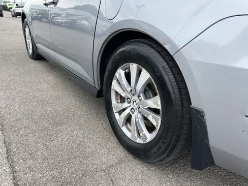 Used 2016 Honda Odyssey EX-L image 33