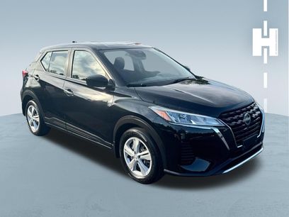 Used 2022 Nissan Kicks S