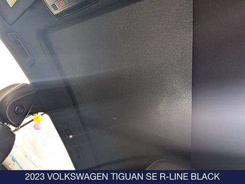 Used 2023 Volkswagen Tiguan SE R-Line AWD/4WD image 16