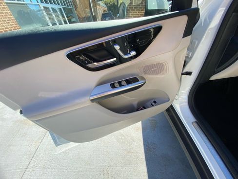 New 2026 Mercedes-Benz GLC 300 4MATIC image 32