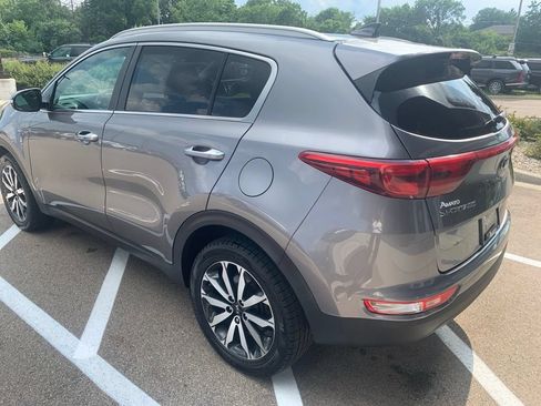 Used 2017 Kia Sportage EX w/ EX Premium Package AWD/4WD image 3