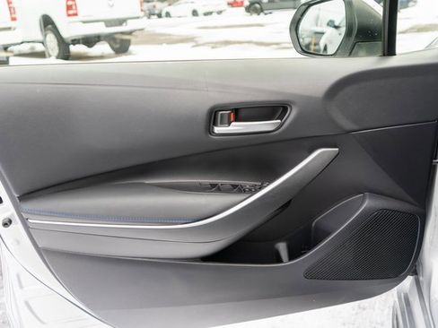 Used 2022 Toyota Corolla SE image 18
