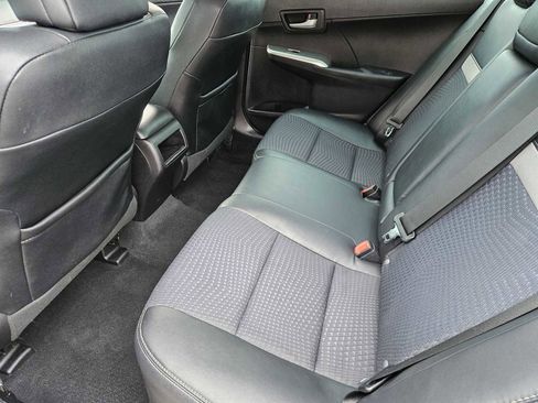 Used 2012 Toyota Camry SE image 27
