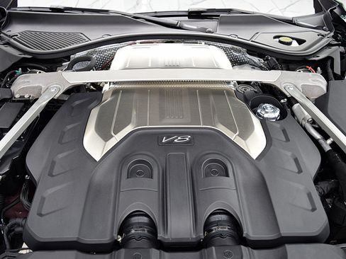 Certified 2022 Bentley Flying Spur V8 AWD/4WD image 18