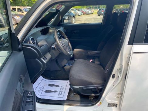 Used 2008 Scion xB image 7