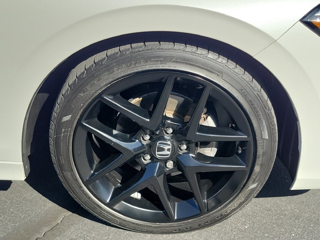 Used 2023 Honda Civic Sport image 6