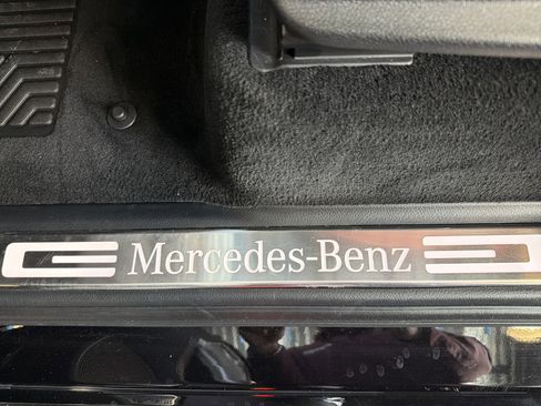 Used 2025 Mercedes-Benz G 550 G 550 image 12