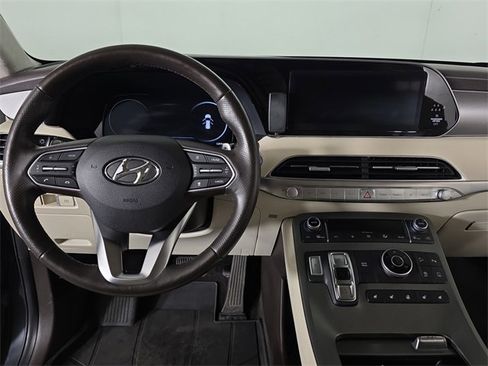 Used 2020 Hyundai Palisade Limited w/ Winter Weather Package image 9