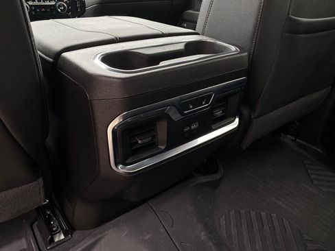 Used 2025 Chevrolet Silverado 2500 LTZ w/ LTZ Premium Package image 34