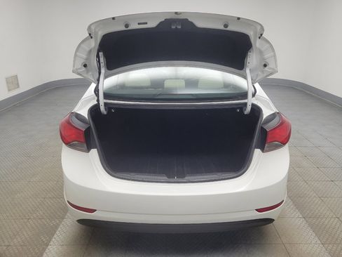 Used 2014 Hyundai Elantra SE w/ Option Group 02 FWD image 29