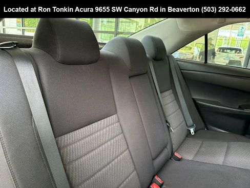 Used 2017 Toyota Camry LE FWD image 28