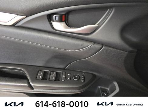 Used 2016 Honda Civic Touring image 26
