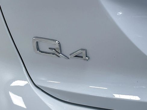 New 2026 Audi Q4 e-tron Premium Plus image 26