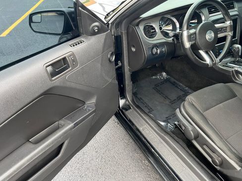Used 2014 Ford Mustang Coupe image 16