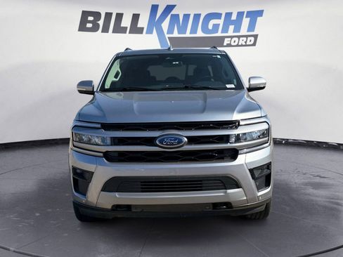 Used 2024 Ford Expedition Max XLT image 8