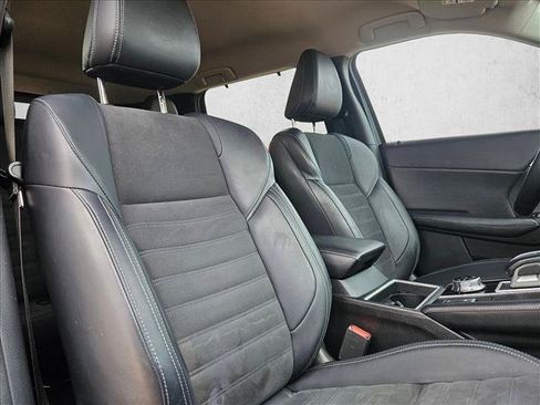Used 2023 Mitsubishi Outlander SE FWD image 22