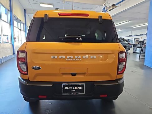 Used 2023 Ford Bronco Sport Outer Banks w/ Tech Package AWD/4WD image 6