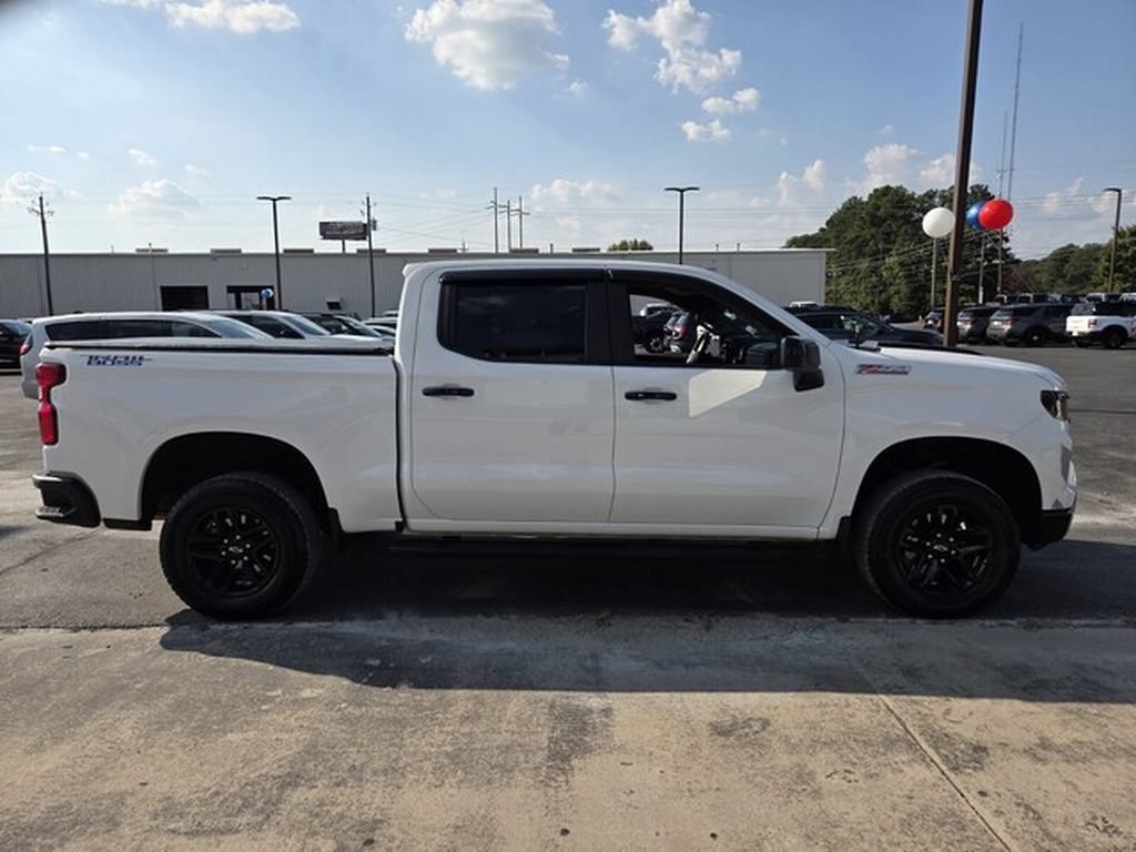 Used 2023 Chevrolet Silverado 1500 LT Trail Boss w/ Protection Package AWD/4WD image 4