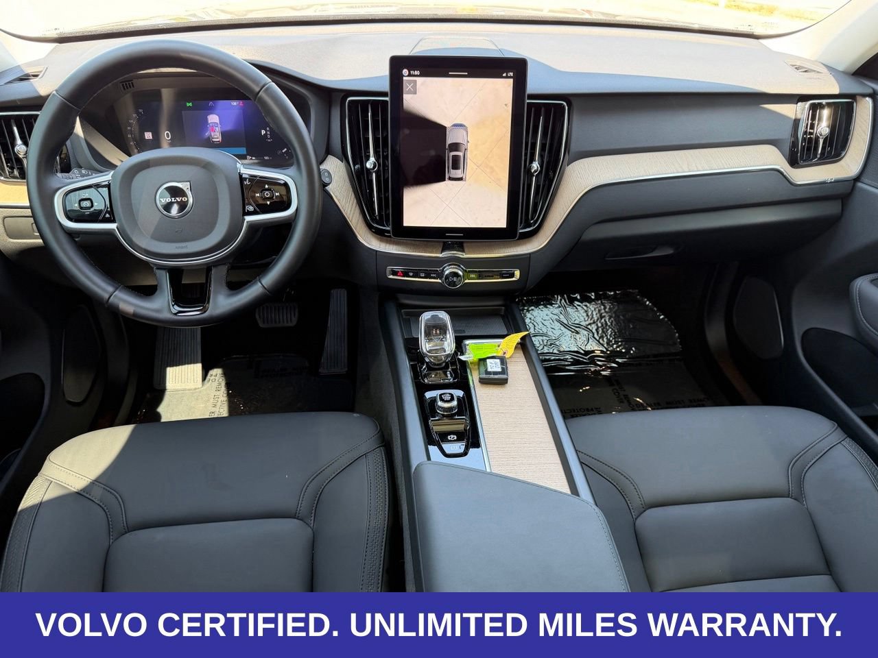 Certified 2026 Volvo XC60 B5 Plus AWD/4WD image 11