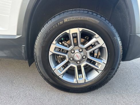 Used 2025 GMC Terrain Elevation AWD/4WD image 26