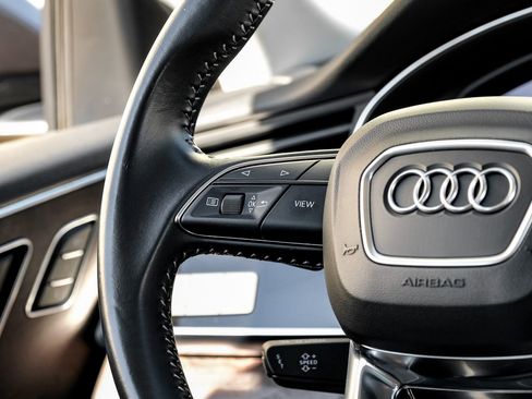 Used 2020 Audi Q8 Premium Plus image 17