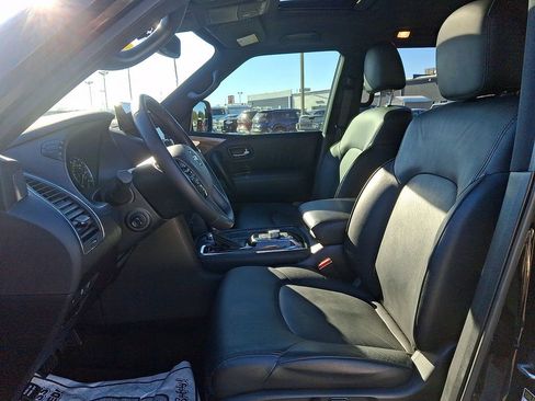 Certified 2024 Nissan Armada SL w/ Midnight Edition Package image 13
