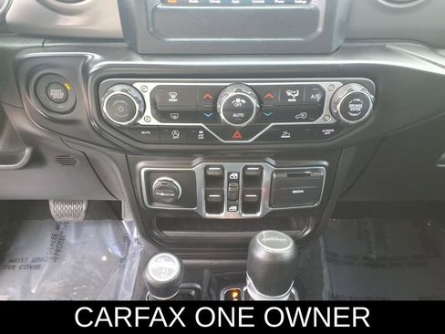 Used 2021 Jeep Gladiator Sport AWD/4WD image 24
