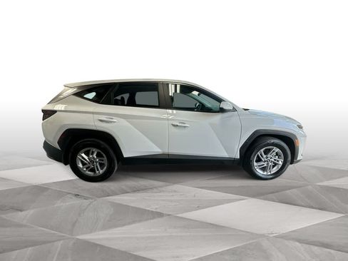 Used 2026 Hyundai Tucson SE FWD image 9