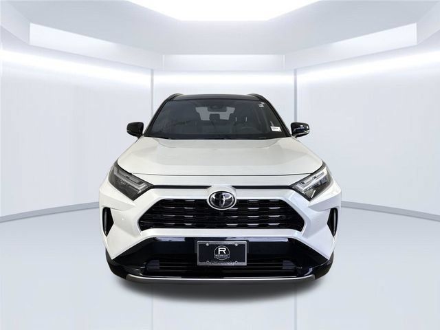 Used 2025 Toyota RAV4 XSE w/ Advanced Technology Package AWD/4WD image 26