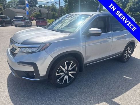 Used 2022 Honda Pilot Touring image 3