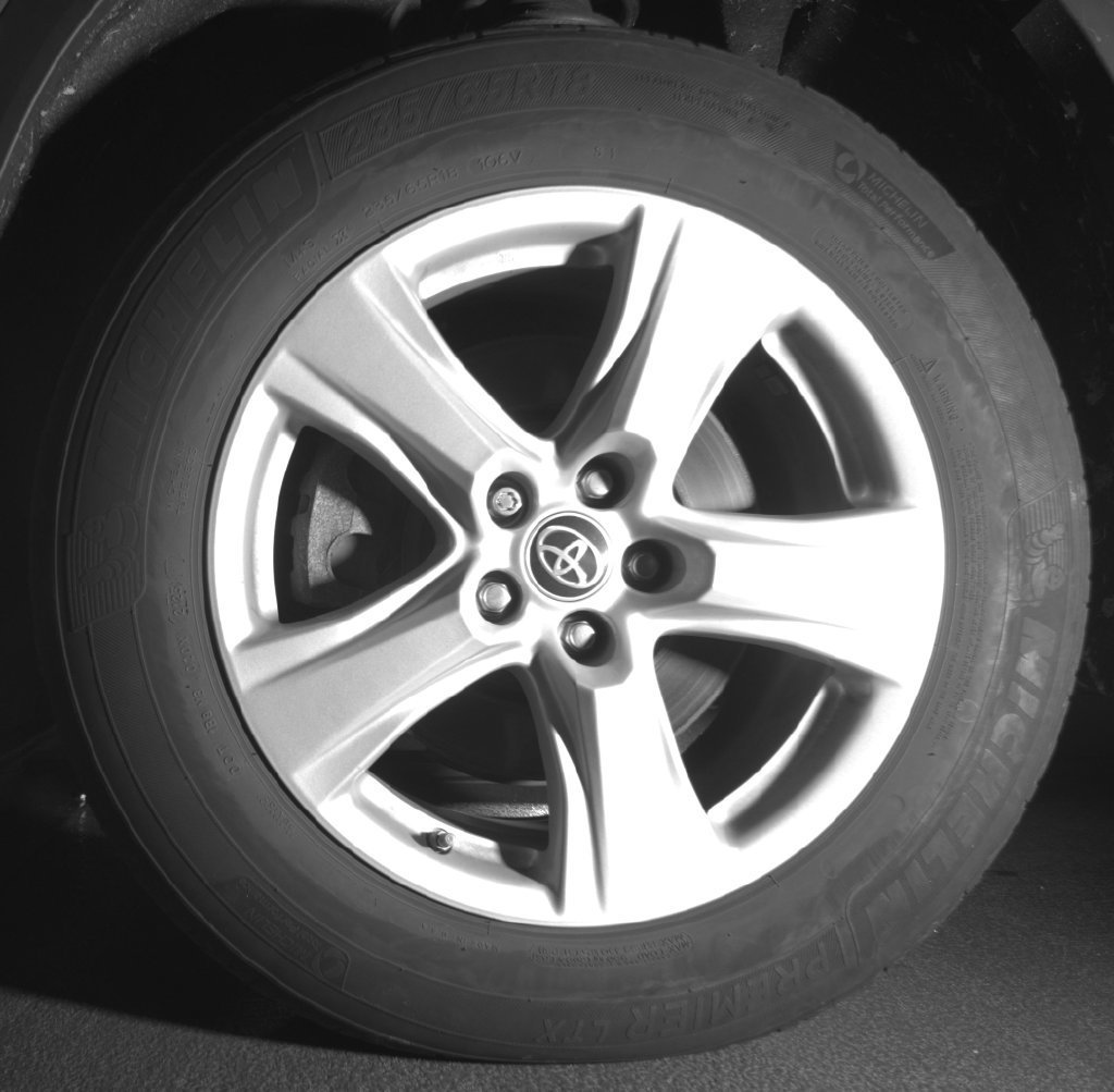 Used 2023 Toyota Highlander LE FWD image 22