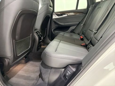 Used 2019 BMW X3 xDrive30i w/ Driving Assistance Package AWD/4WD image 17