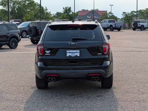 Used 2018 Ford Explorer Sport w/ Equipment Group 401A AWD/4WD image 4