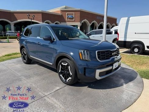 Used 2025 Kia Telluride S AWD/4WD image 1