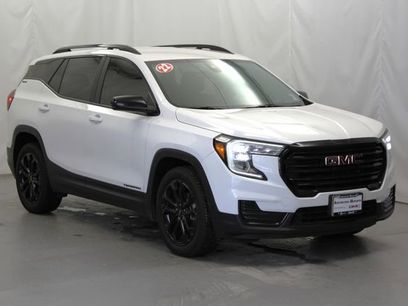 Used 2022 GMC Terrain SLE w/ Driver Convenience Package