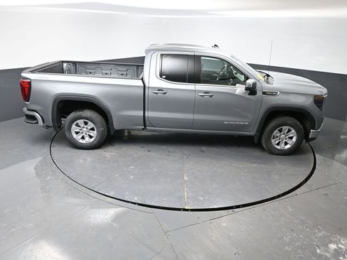 New 2026 GMC Sierra 1500 SLE w/ Preferred Package image 35