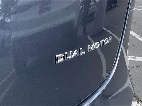 Used 2022 Tesla Model 3 Long Range AWD/4WD image 9