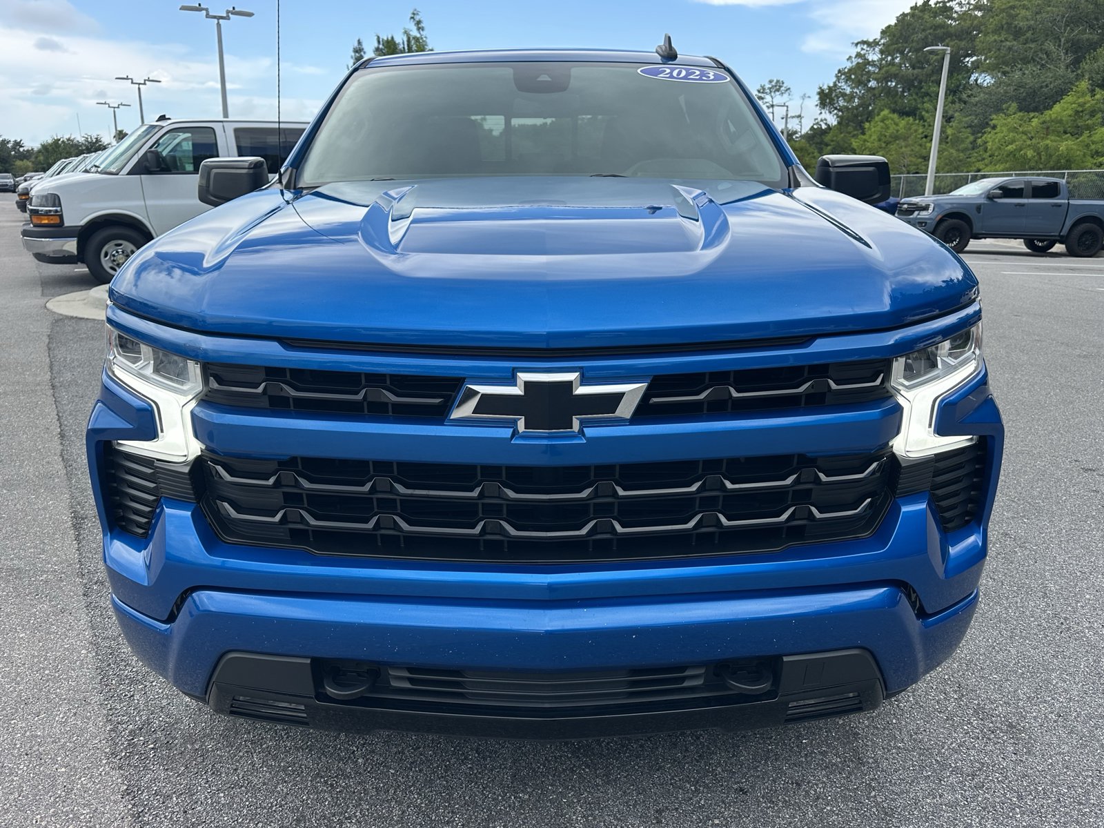 Used 2023 Chevrolet Silverado 1500 RST w/ Convenience Package II AWD/4WD image 3