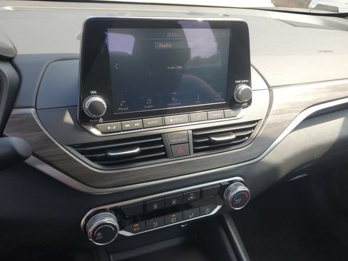 New 2026 Nissan Altima 2.5 SV AWD/4WD image 19