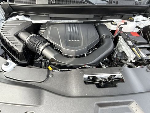 New 2026 GMC Acadia Elevation image 28